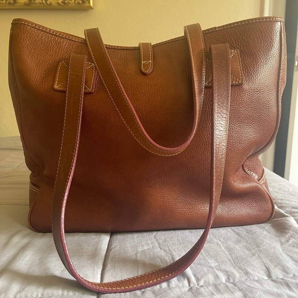 Dooney & Bourke Vintage Rich Brown Leather Tote - Picture 8 of 16